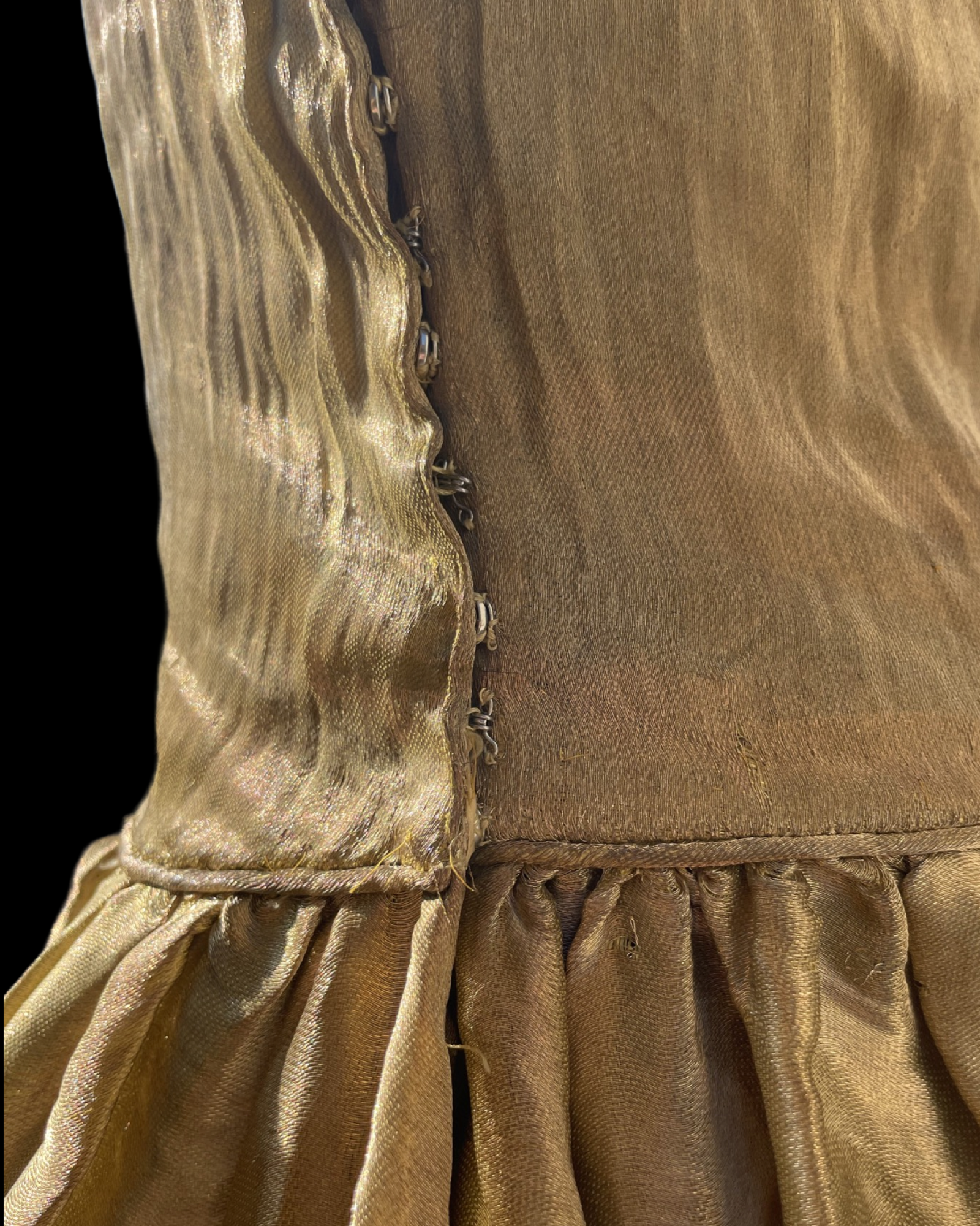 RARE 1920s Robe De Style Gold Lamé & Lace Multi Color Sequin Embellished Gown