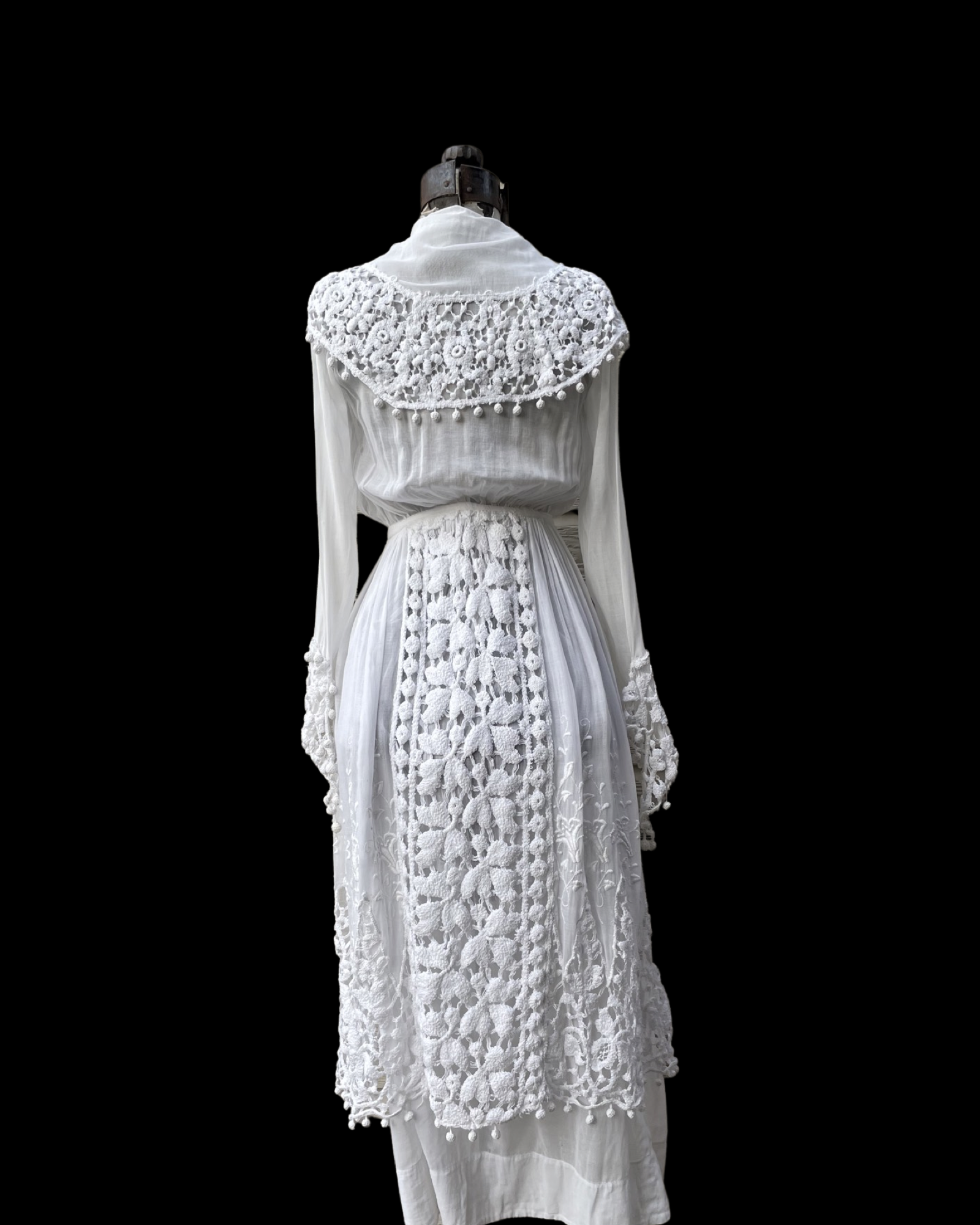1910s Embroidered Crochet Lace Sailor Collar Cotton Lawn Dress