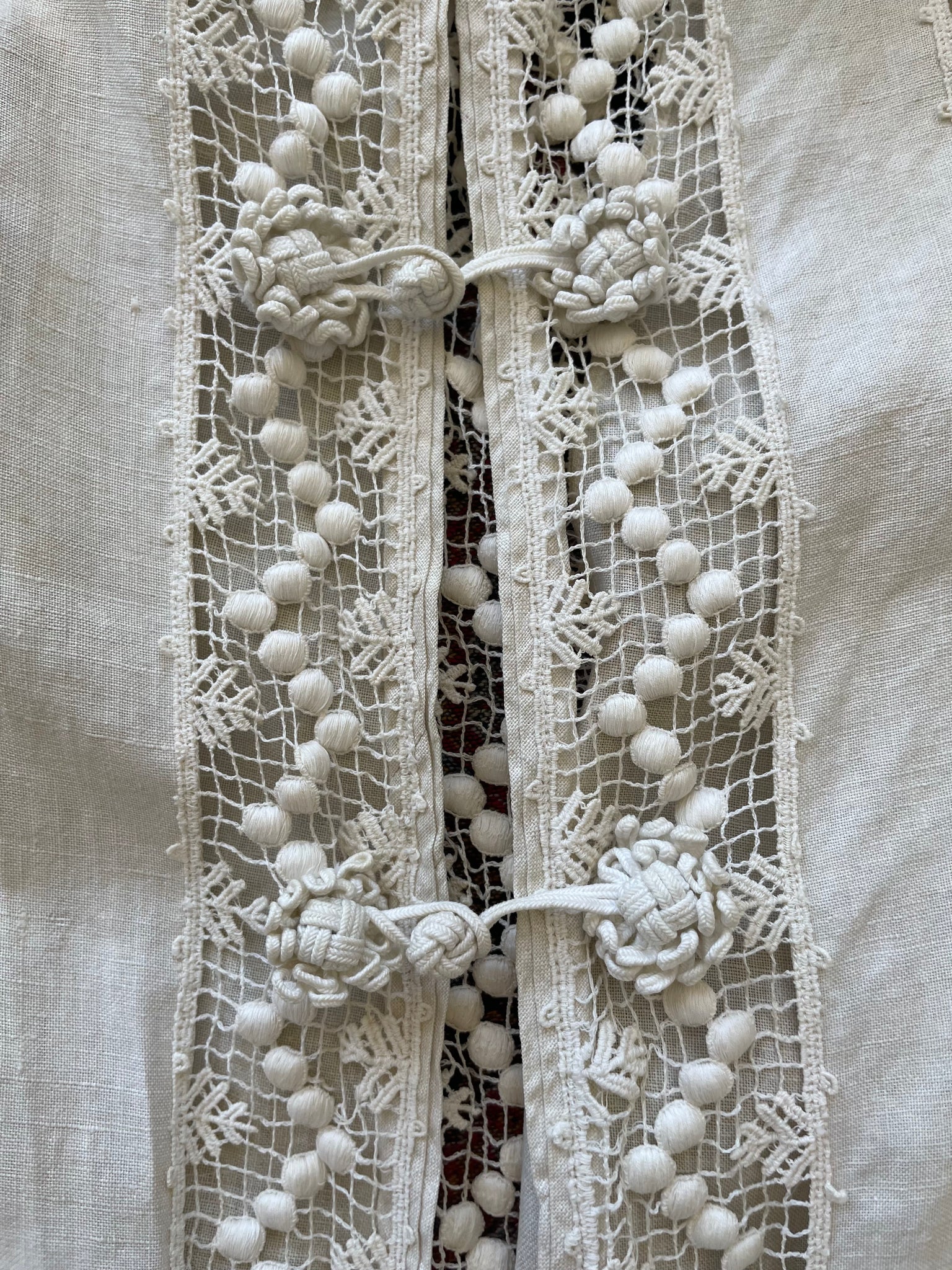 Rare 1890s Lace & Linen Mutton Sleeve Coat