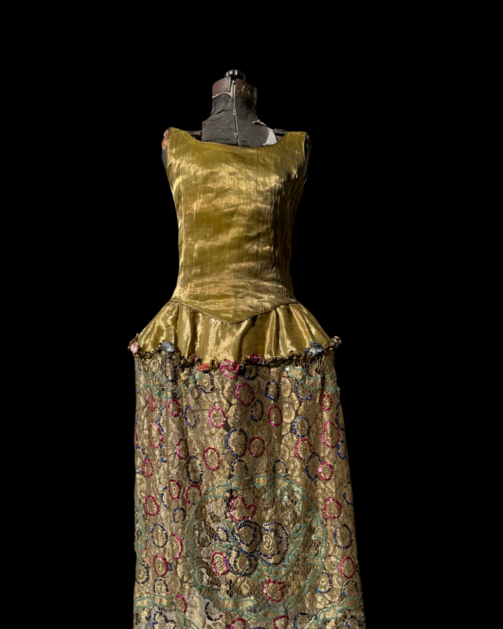 RARE 1920s Robe De Style Gold Lamé & Lace Multi Color Sequin Embellished Gown